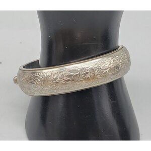 Floral Etched Hinged Bangle Bracelet Size 6.5" Vintage 16mm Wide